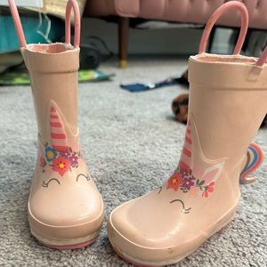 Size 5T western chief boots